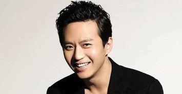 邓超大学时的照片,从青涩少年到影帝蜕变之路